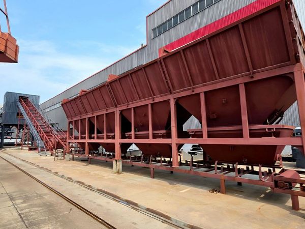 HLS120 concrete batching plant prototype